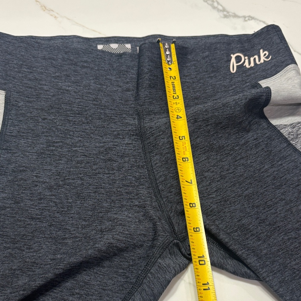 PINK Victoria's Secret Charcoal Gray & Light Gray Love-Panel Leggings - Picture 10 of 13